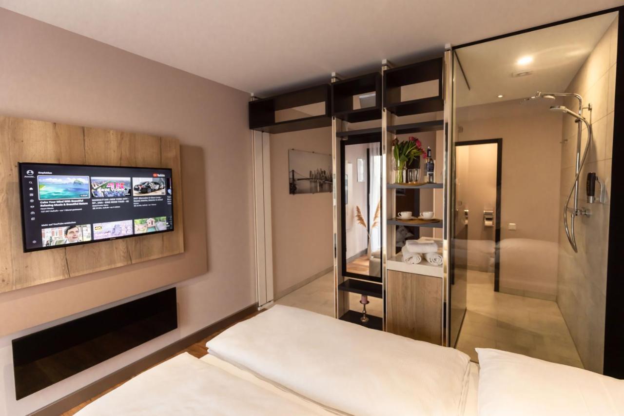 24Seven Hotel Швабах Экстерьер фото