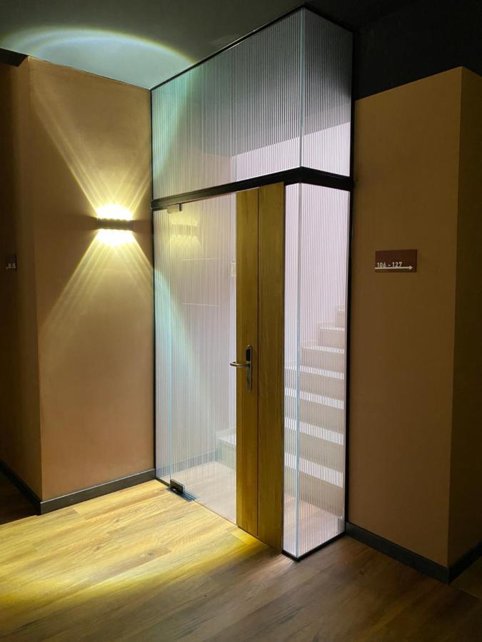 24Seven Hotel Швабах Экстерьер фото